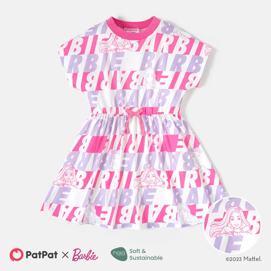 Vestido de manga corta con estampado de personajes y letras de Barbie para niñas pequeñas/niñas mayores